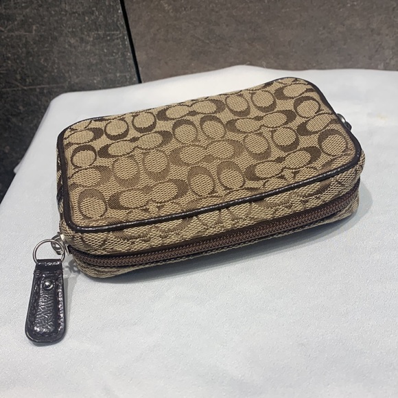 NWOT Brand New Authentic Coach Mini Zip wallet - Picture 5 of 6